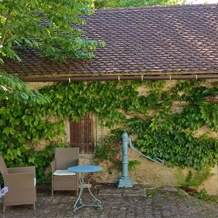 Ferme Berger-by & Ses 2 Dependances, Entre Les 2lacs * Pressins