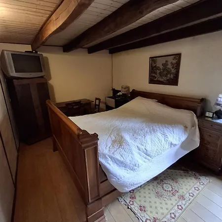 Casa vacanze Ferme Berger-by&ses 2 Dépendances, Entre Les 2lacs *